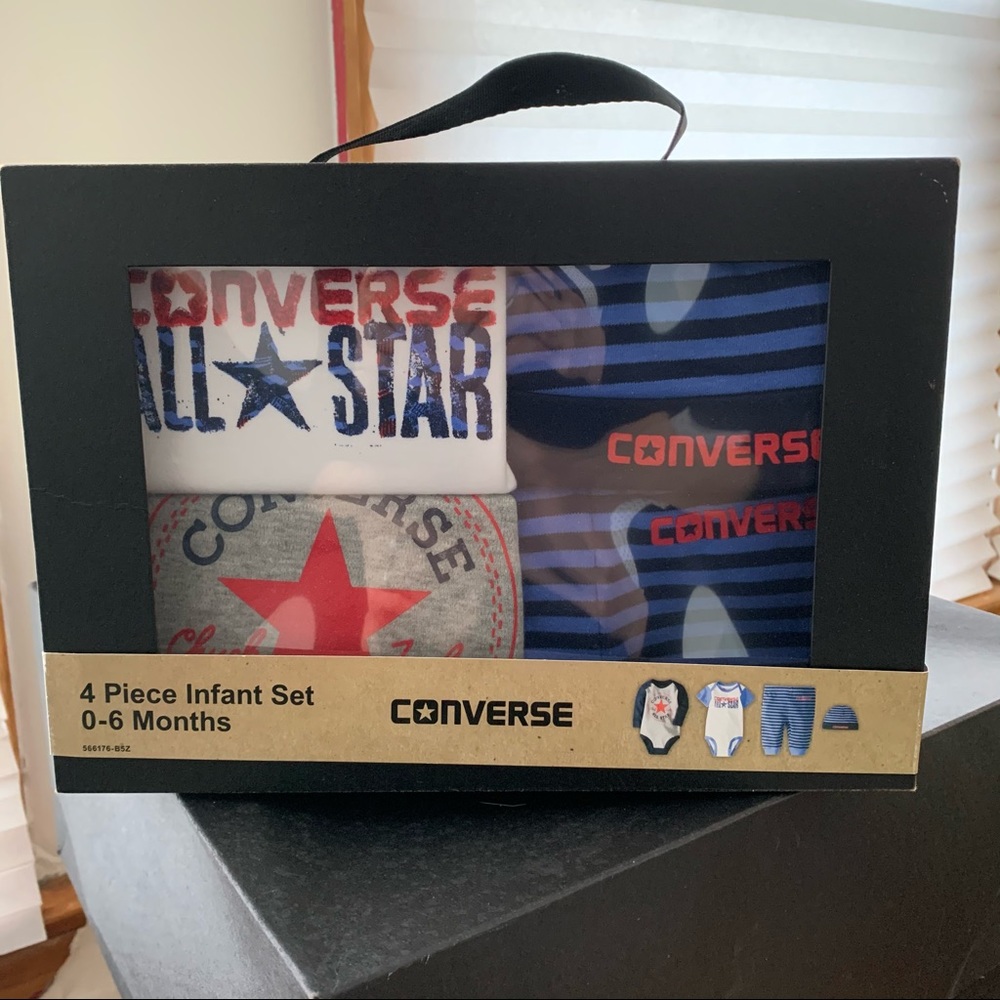 Converse 4 Piece Infant Set 0-6 Months
